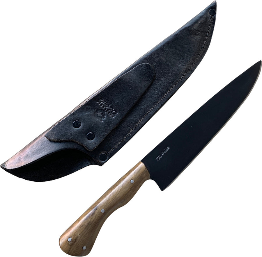Faca Chefe 8'' em aço carbono, cabo em madeira, fosfatizado